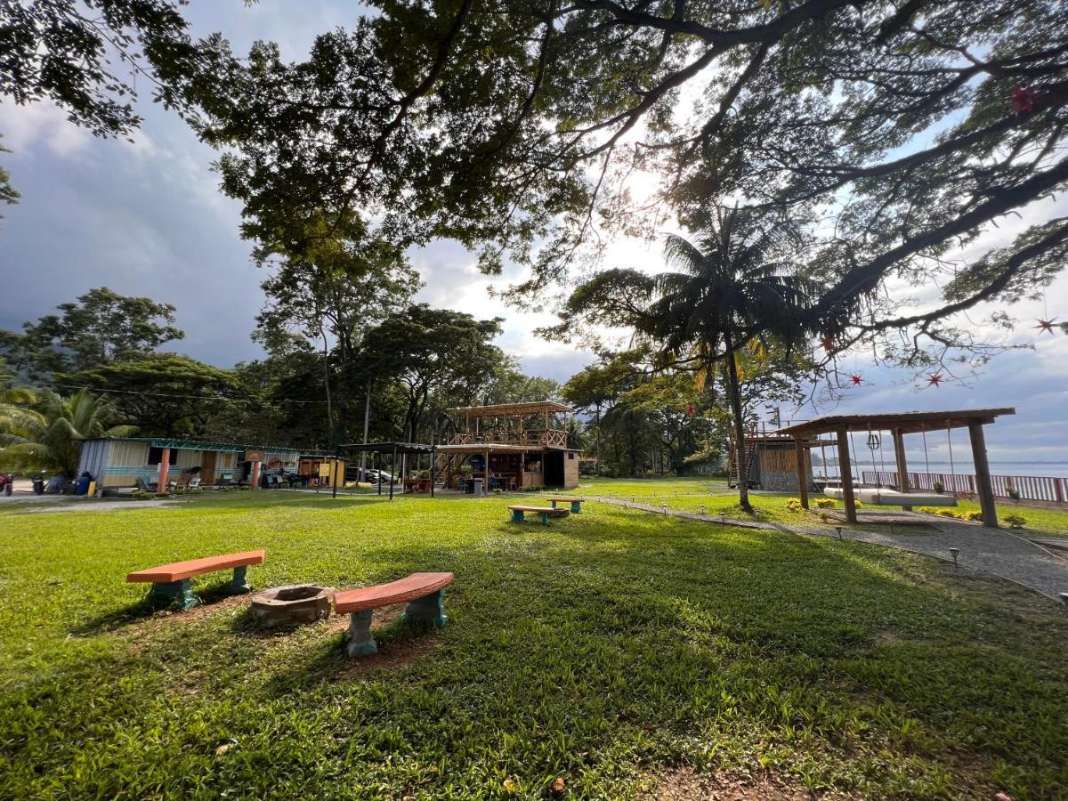 Sunset Hut Hostel โอโมอา ภายนอก รูปภาพ