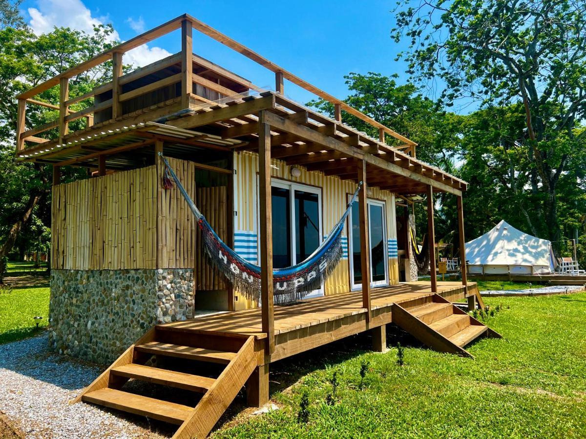 Sunset Hut Hostel โอโมอา ภายนอก รูปภาพ