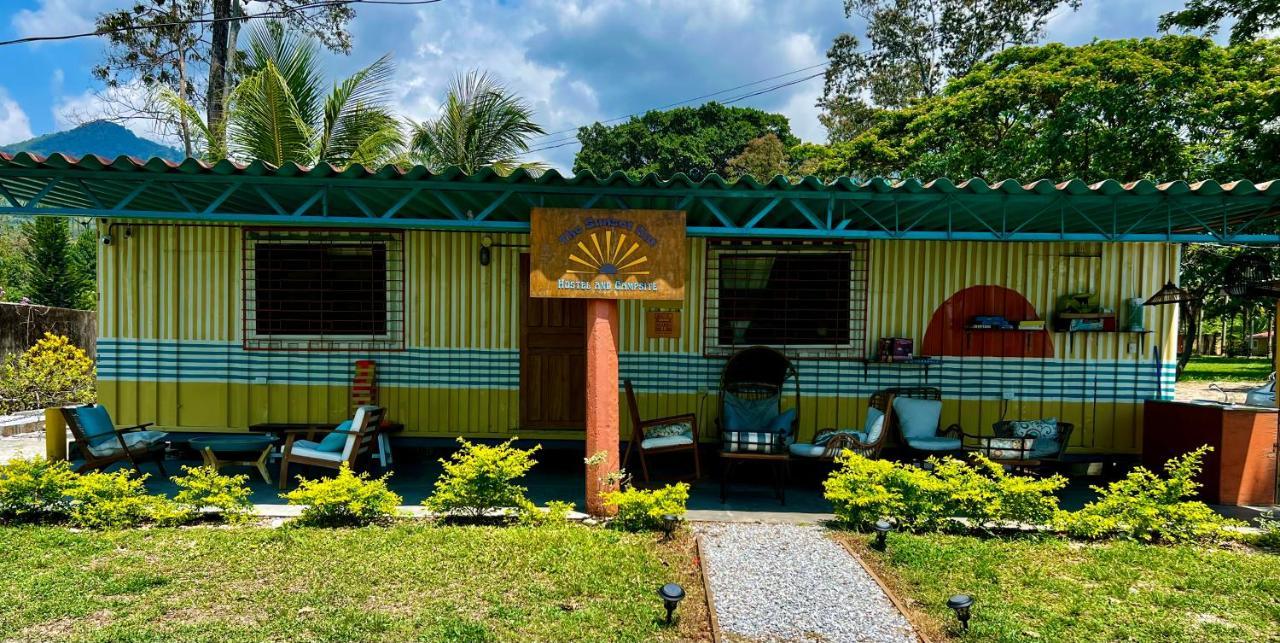 Sunset Hut Hostel โอโมอา ภายนอก รูปภาพ